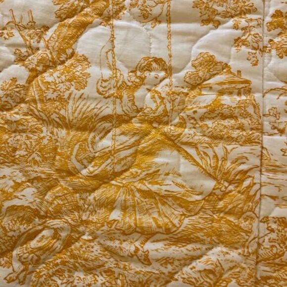 French Toile Cotton King Figural Bedspread. No label on it. - Picture 8 of 10